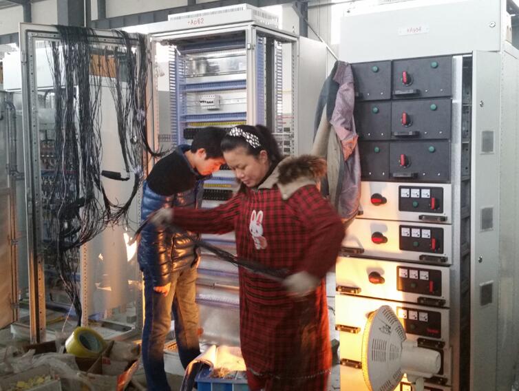 安徽得潤(rùn)電氣技術(shù)有限公司，主營(yíng)：高低壓開(kāi)關(guān)柜，高低壓無(wú)功補(bǔ)償柜，消弧消諧裝置，自動(dòng)化控制系統(tǒng)，綜保、儀表等，全國(guó)統(tǒng)一客服熱線：400-0551-777