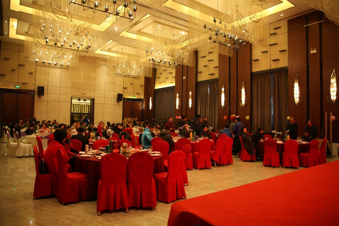 安徽得潤(rùn)電氣2016迎新晚會(huì)（www.atycy.com）全國統(tǒng)一客服熱線：400-0551-777